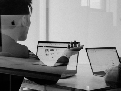 How In-Person Intensives Are Reshaping Online MBA Programs
