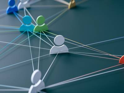 Beyond Zoom: How Online MBAs Creatively Build Connections